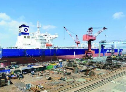 舟山中遠海運重工帶動六橫船舶修造業騰飛發展